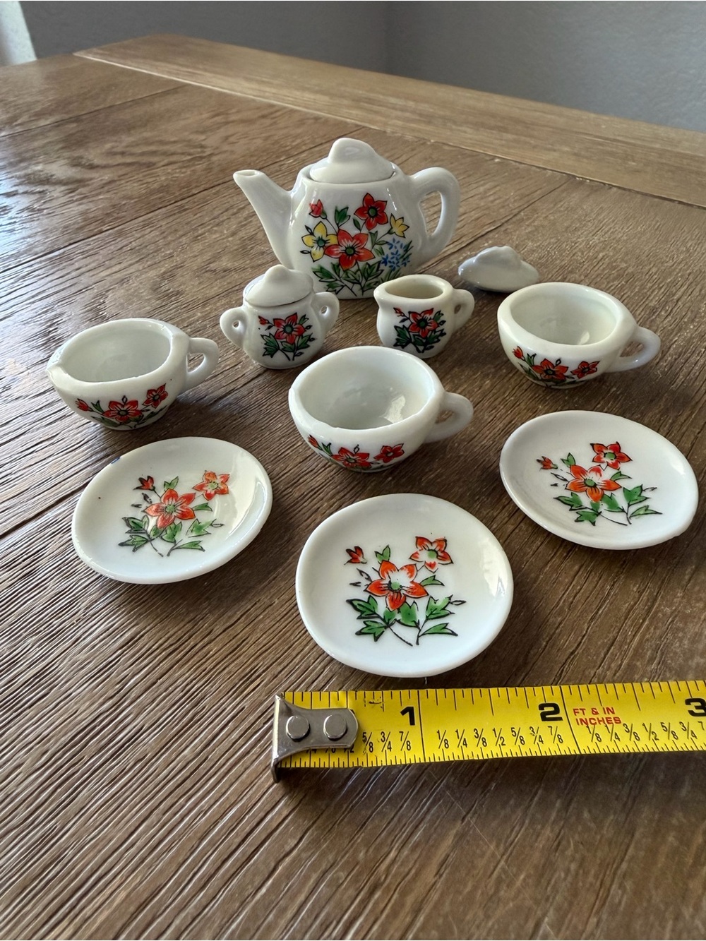Vintage Miniature Porcelain Tea Set Made in Japan, Floral Pattern, 12 piece, EUC - Picture 3 of 14